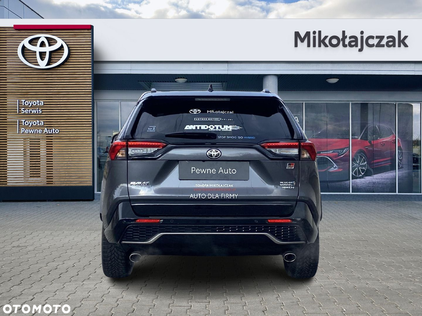 Toyota RAV4 - 8