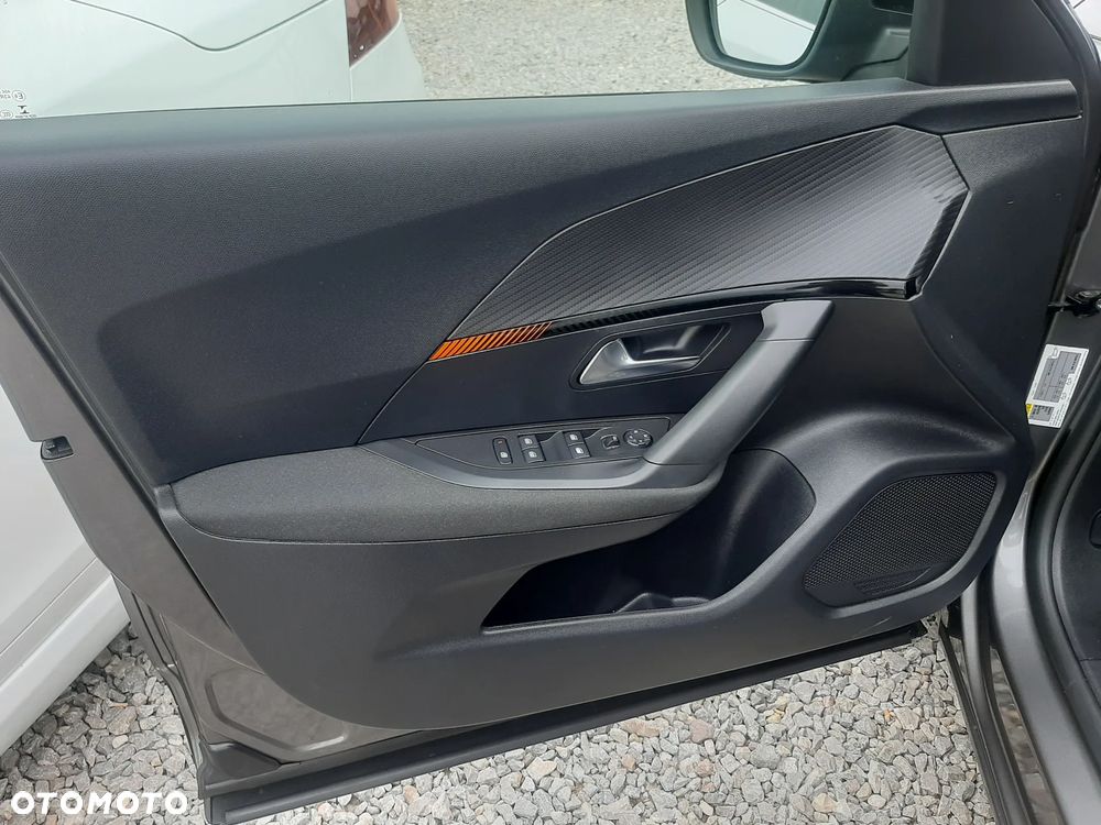 Peugeot 2008 BlueHDi 110 Active Pack - 30