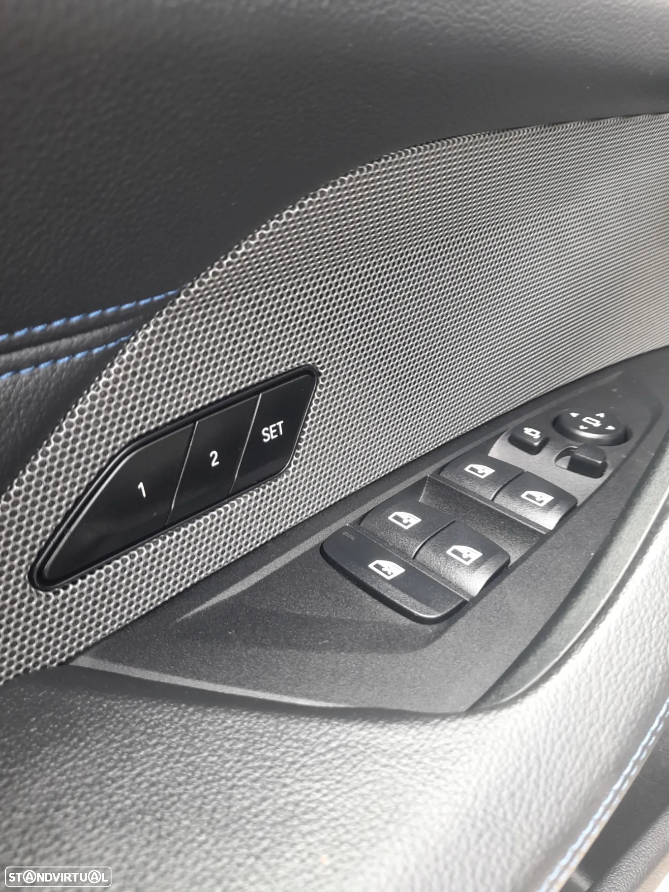 BMW i4 eDrive40 Pack Desportivo M - 13