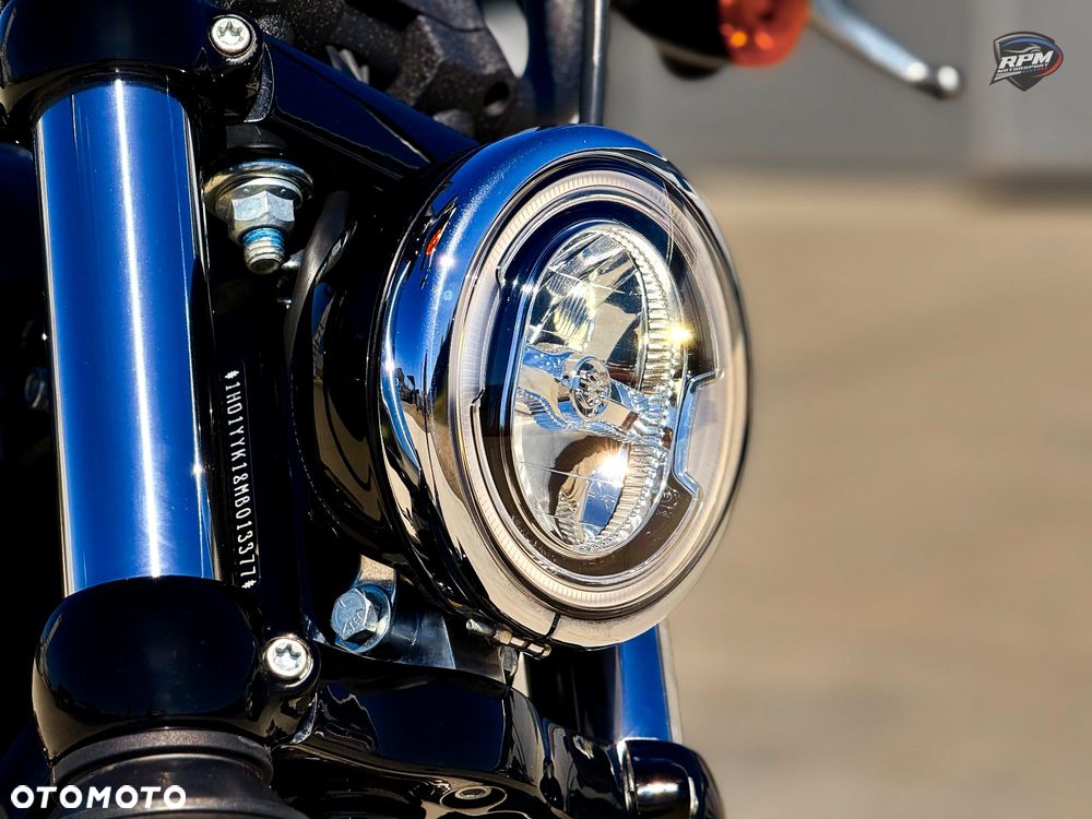 Harley-Davidson Softail Street Bob - 8