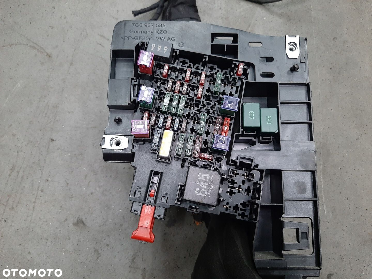 Vw Crafter Podstawa instalacja gniazdo 7C0937535 - 4