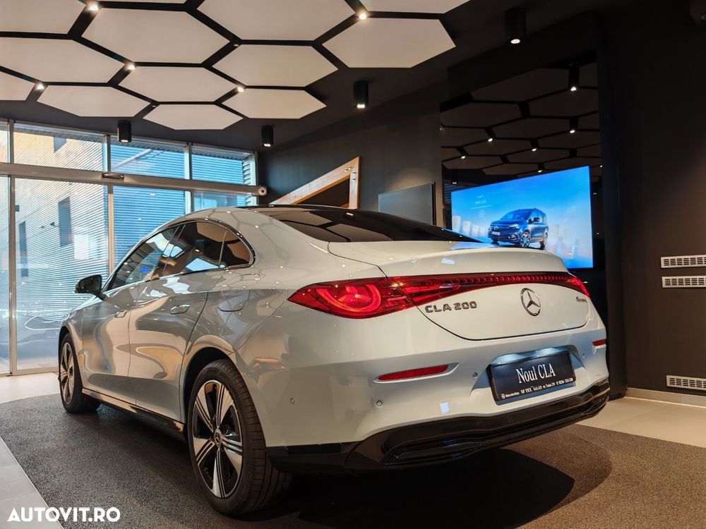 Mercedes-Benz CLA 200 4MATIC Coupe - 11