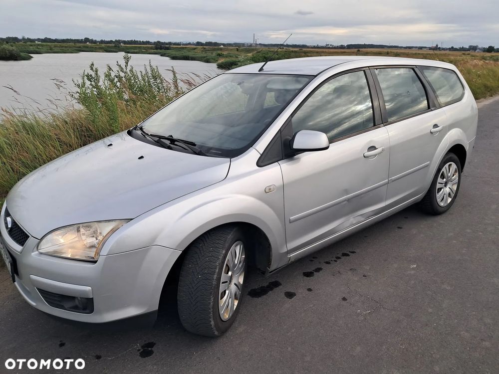 Ford Focus - 16