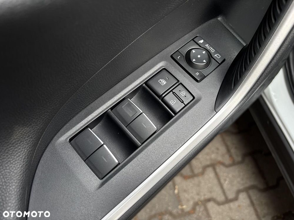 Toyota RAV4 2.5 Hybrid Selection 4x2 - 24