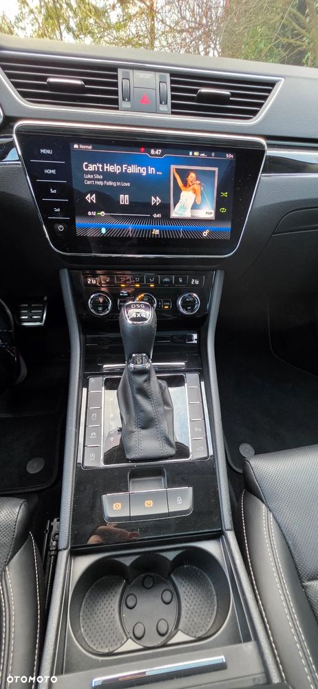 Skoda Superb 2.0 TSI 4x4 L&K DSG - 25