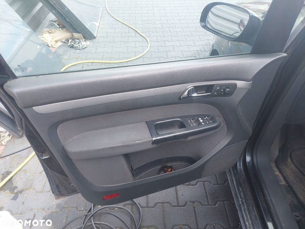 FOTELE KOMPLET LEWY PRAWY KANAPA TYŁ + BOCZKI VOLKSWAGEN TOURAN I - 4