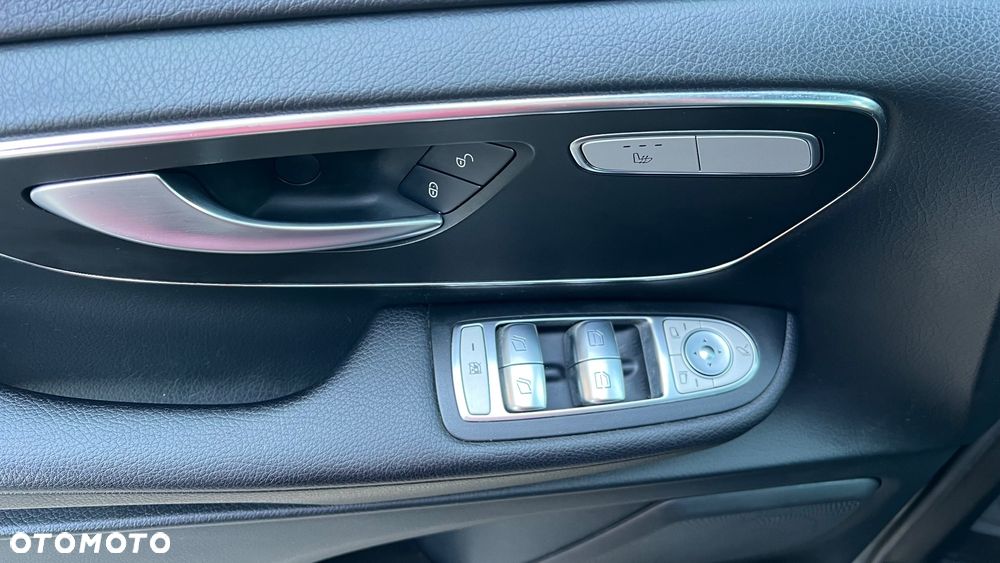 Mercedes-Benz Klasa V 220 CDI lang 7G-TRONIC Avantgarde Edition - 9