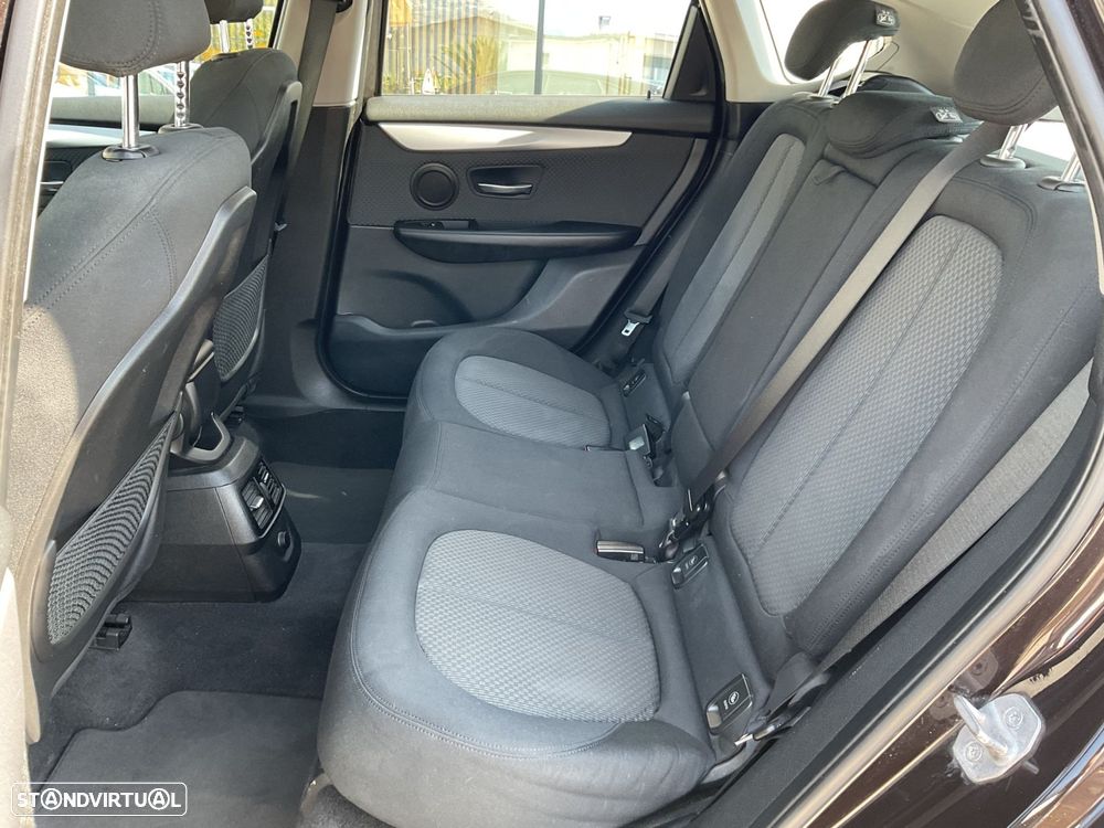 BMW 216 Active Tourer d - 31
