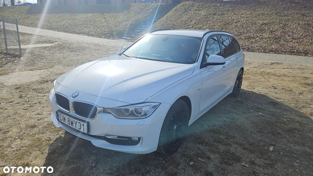 BMW Seria 3 318d Modern Line - 33