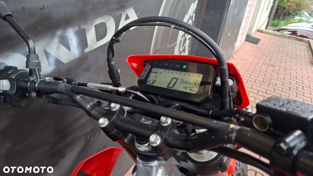 Honda CRF - 18