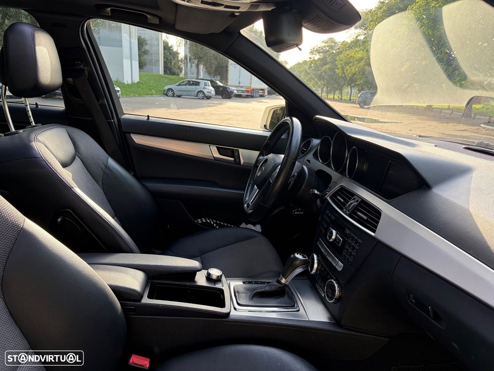 Mercedes-Benz C 250 - 9