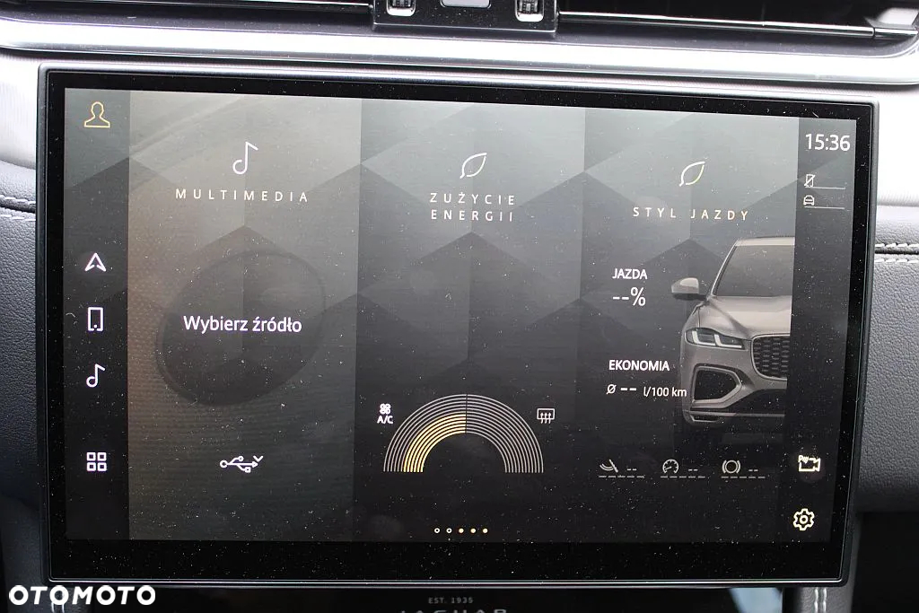 Jaguar F-Pace - 25