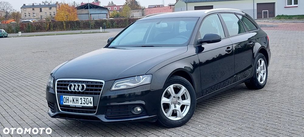 Audi A4 - 1
