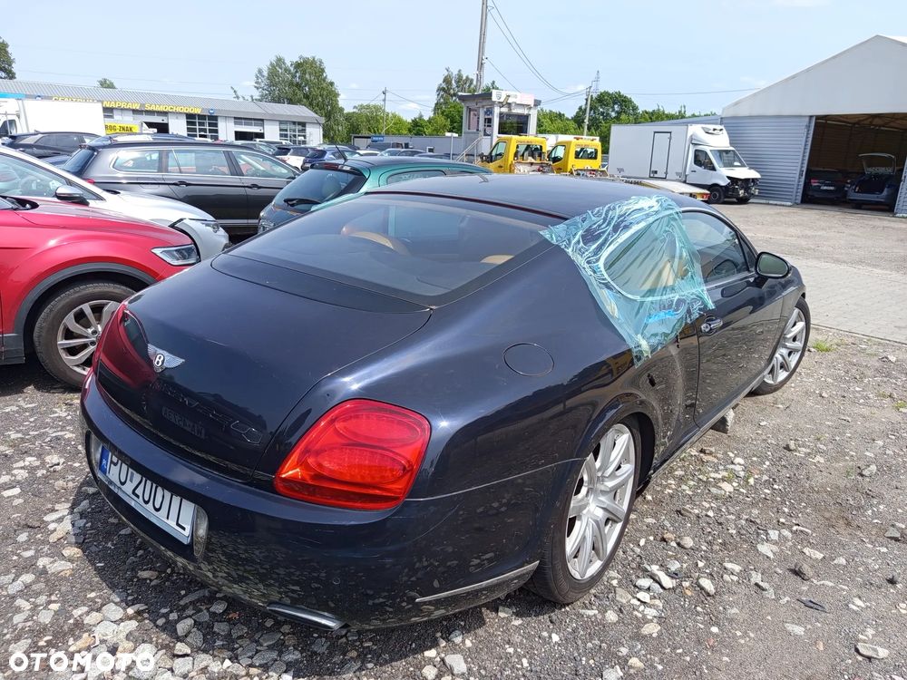 Bentley Continental GT Standard - 10