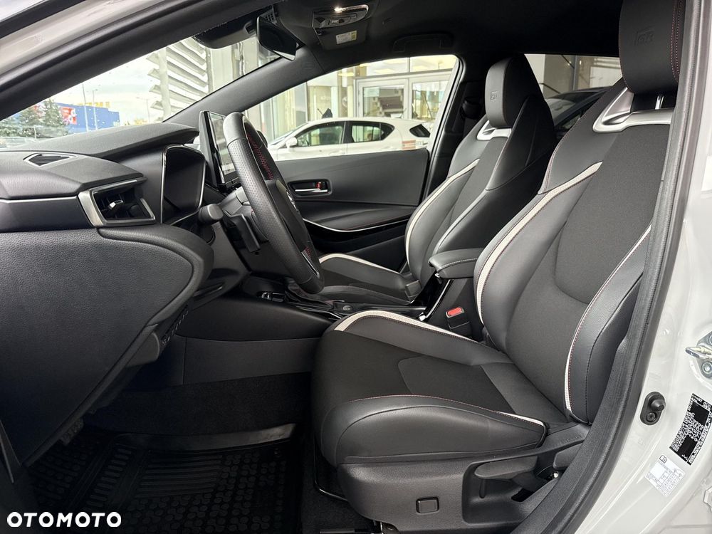 Toyota Corolla 2.0 Hybrid GR Sport Dynamic - 15