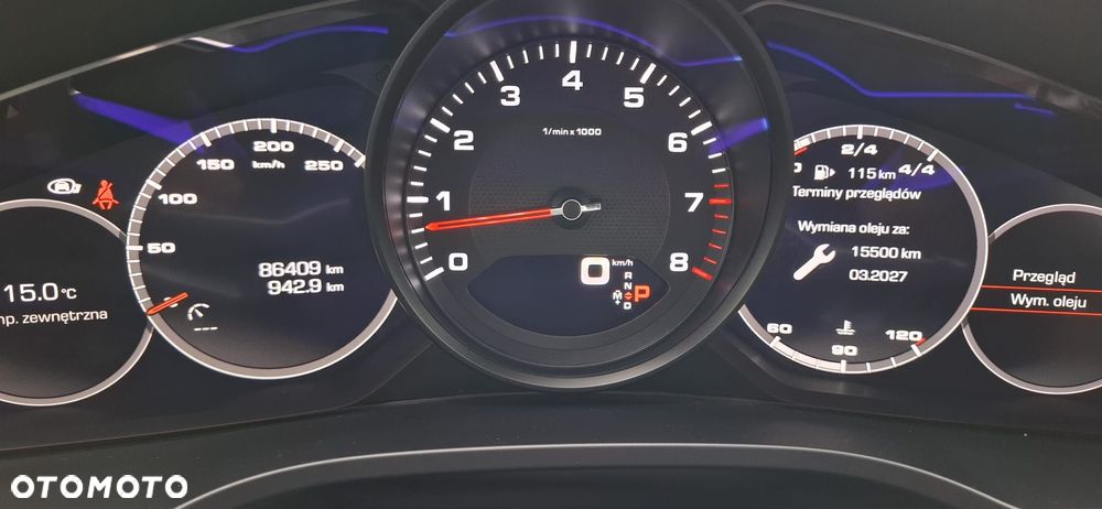 Porsche Cayenne - 2