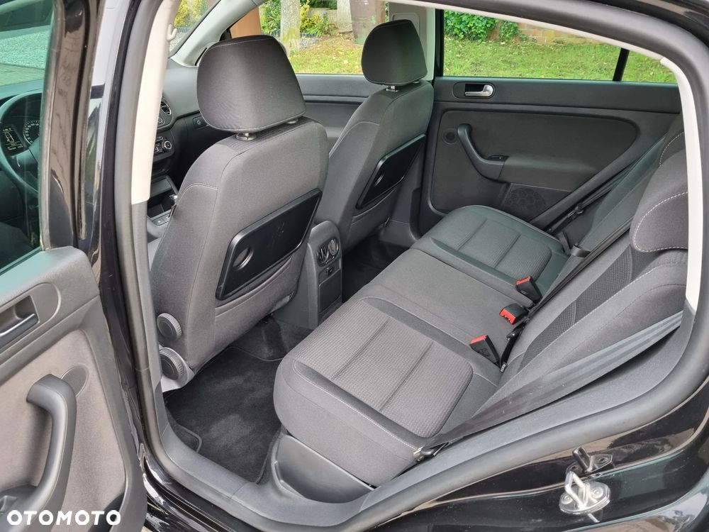 Volkswagen Golf Plus 1.4 TSI Highline DSG - 17