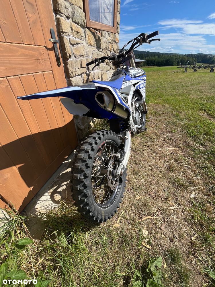 Yamaha YZF - 15