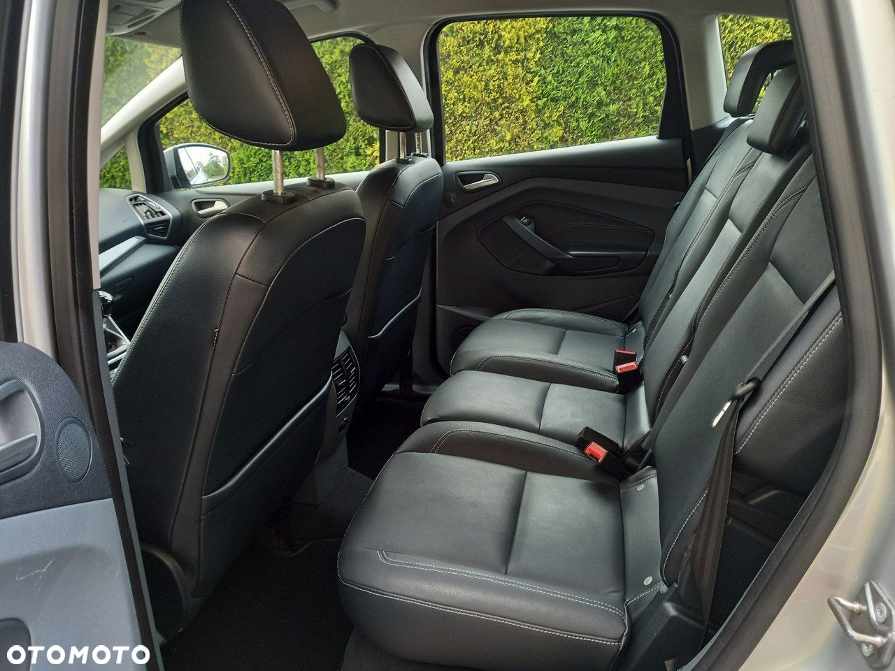 Ford C-MAX 1.6 TDCi Titanium - 25