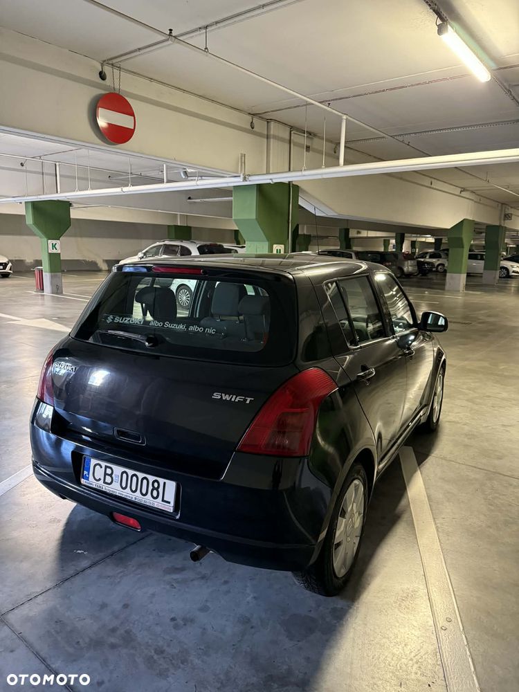 Suzuki Swift - 5