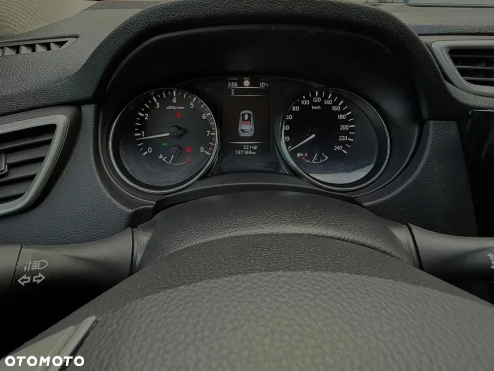 Nissan Qashqai 1.2 DIG-T Acenta EU6 - 11