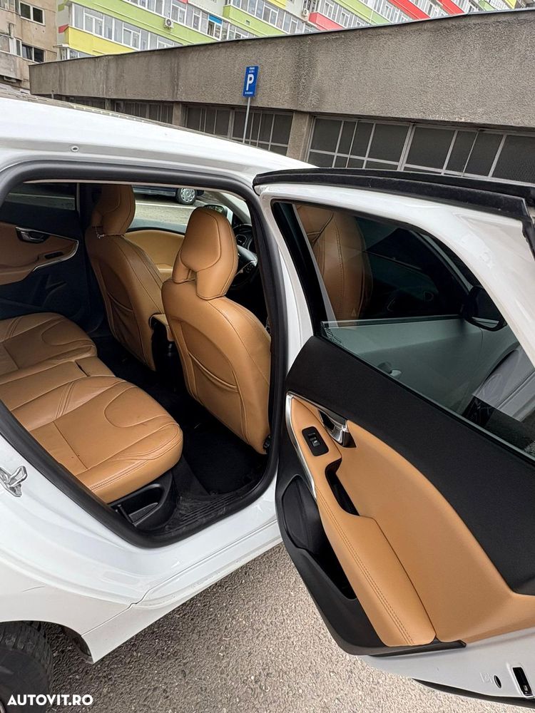 Volvo V40 D3 Geartronic Inscription - 6