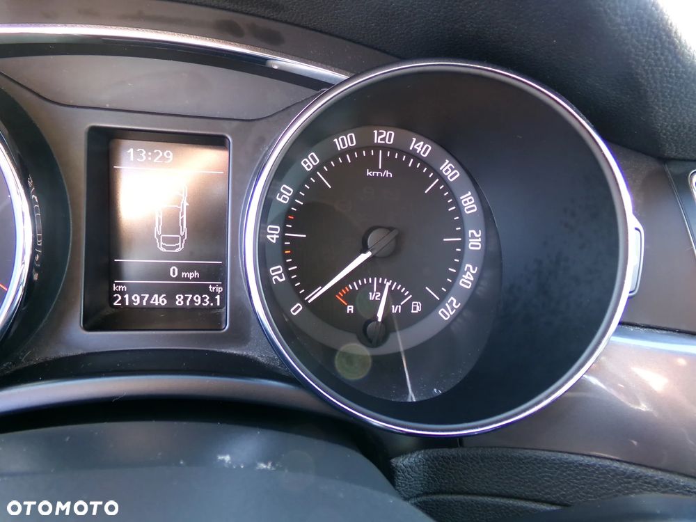 Skoda Superb - 13