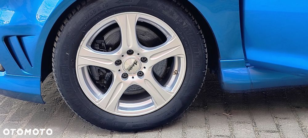 Opel Corsa 1.6 Turbo OPC - 3