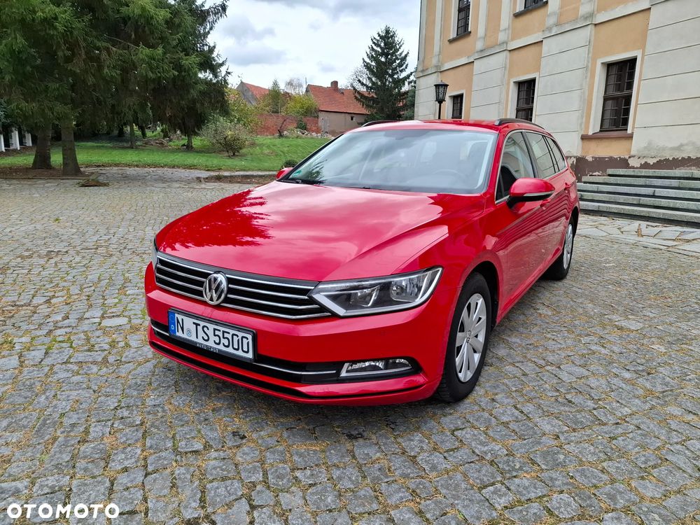 Volkswagen Passat Variant 2.0 TDI (BlueMotion Technology) Comfortline - 11