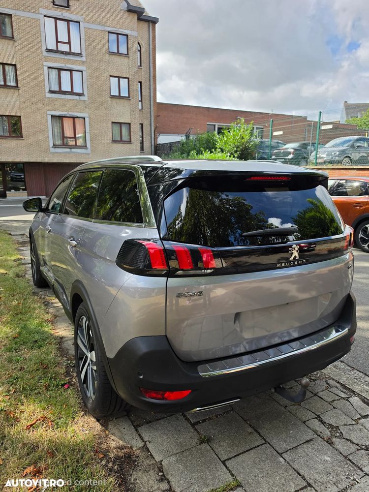 Peugeot 5008 - 3