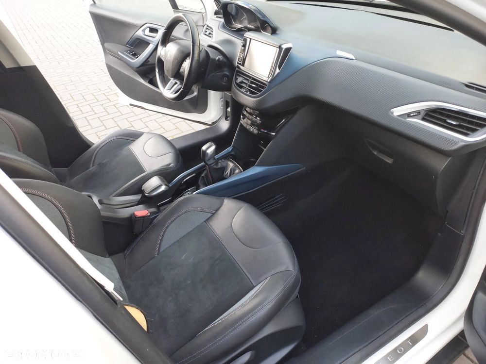 Peugeot 2008 e-HDi FAP 92 STOP & START Business-Line - 13