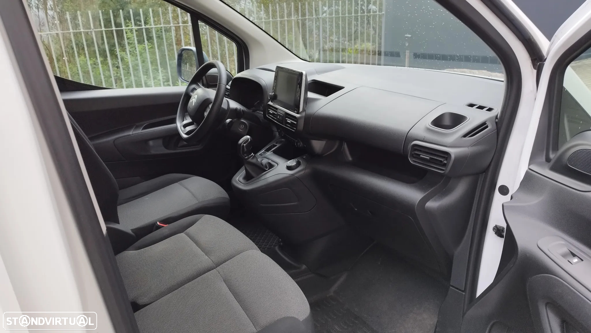 Citroën BERLINGO - 8