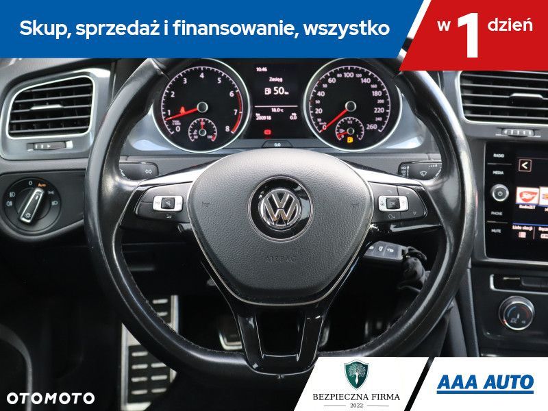 Volkswagen Golf Variant - 18