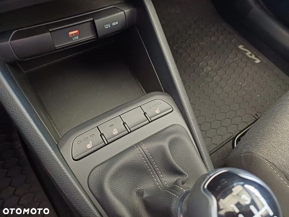 Kia Stonic 1.2 M - 17