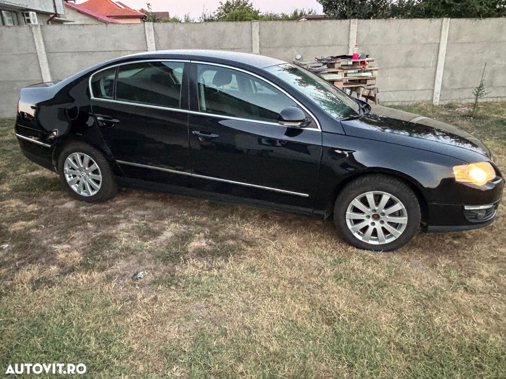 Volkswagen Passat - 15
