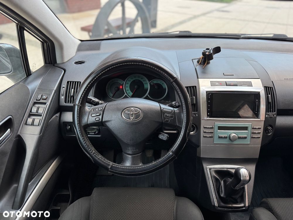 Toyota Corolla Verso 2.0 D-4D Sol 7os - 12