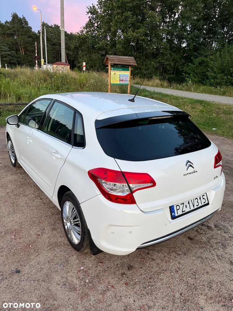 Citroën C4 1.6 HDi Attraction - 4