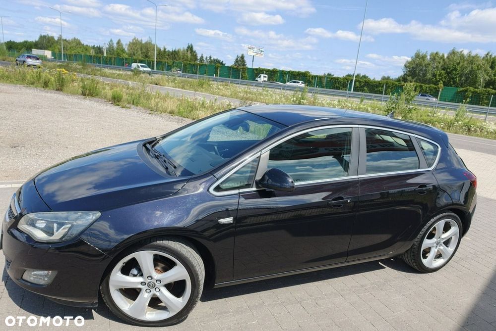Opel Astra - 2