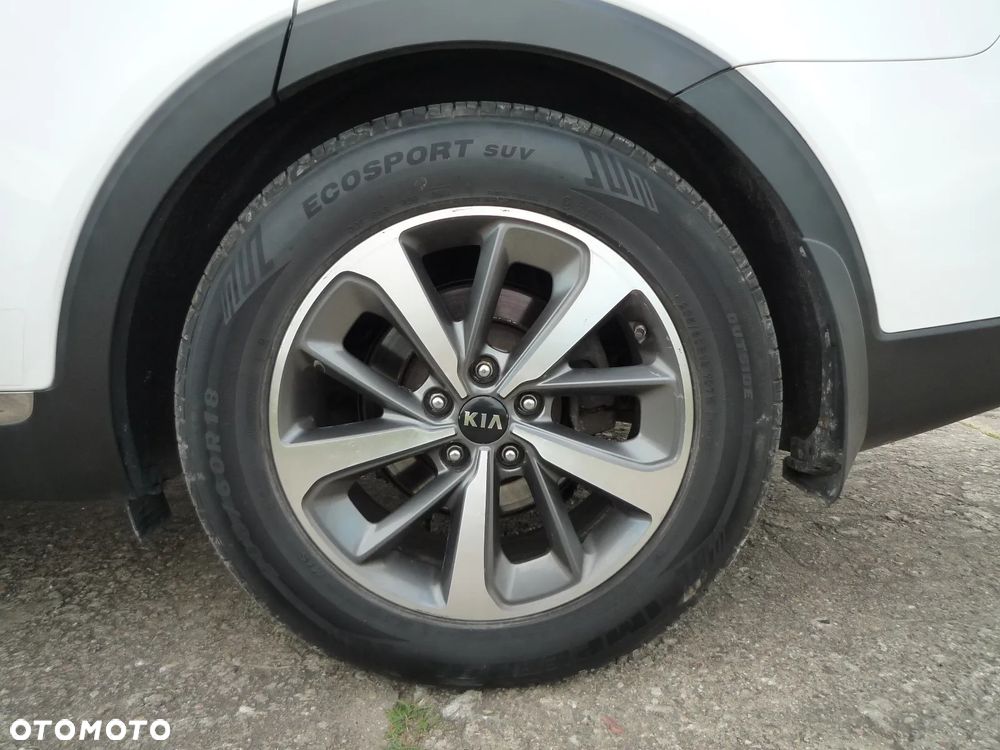 Kia Sorento 2.0 CRDI Business Line Plus - 28