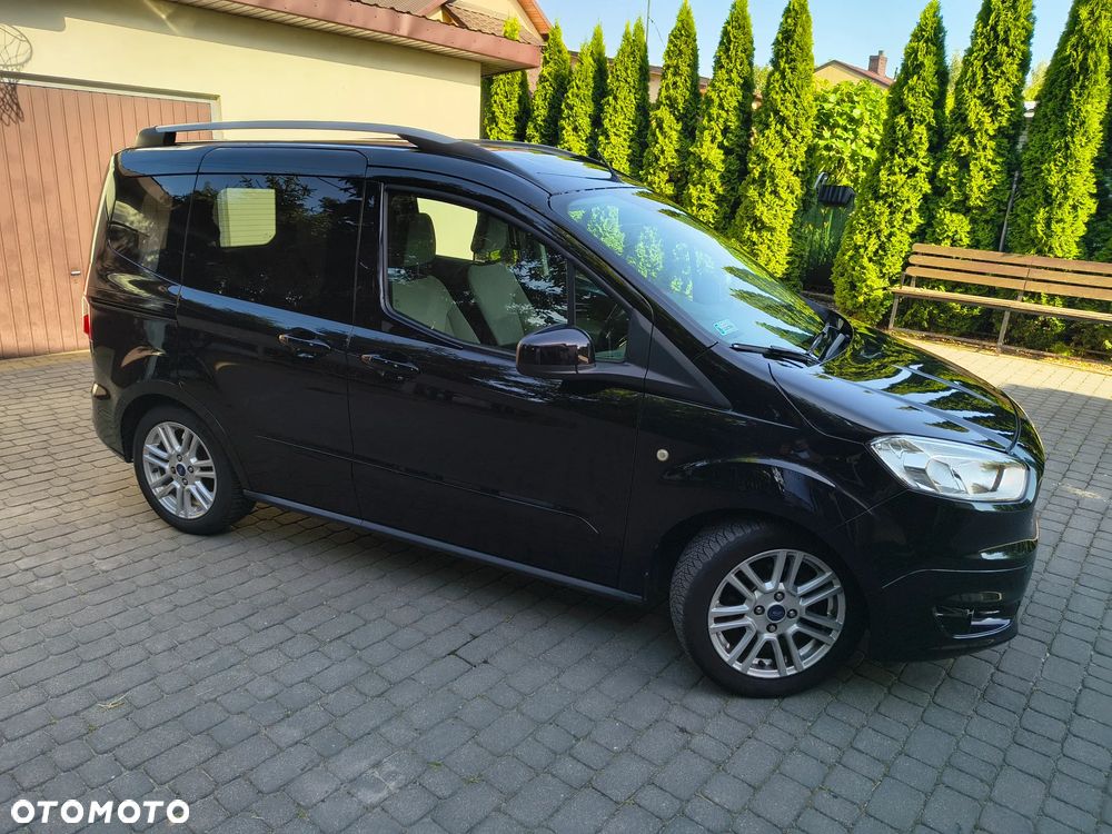 Ford Tourneo Courier 1.0 EcoBoost Titanium - 6