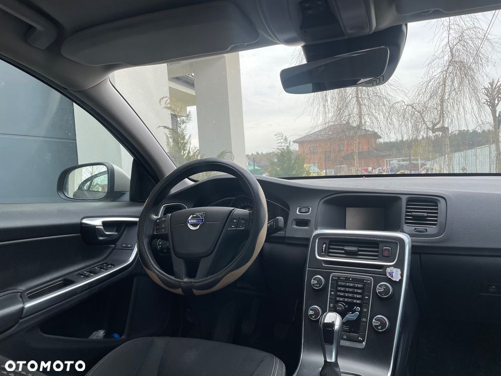 Volvo S60 T3 Drive-E Kinetic - 10