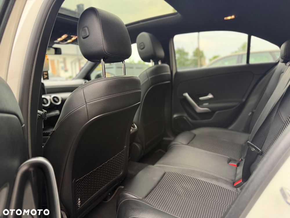 Mercedes-Benz Klasa A 180 d Edition 1 7G-DCT - 1