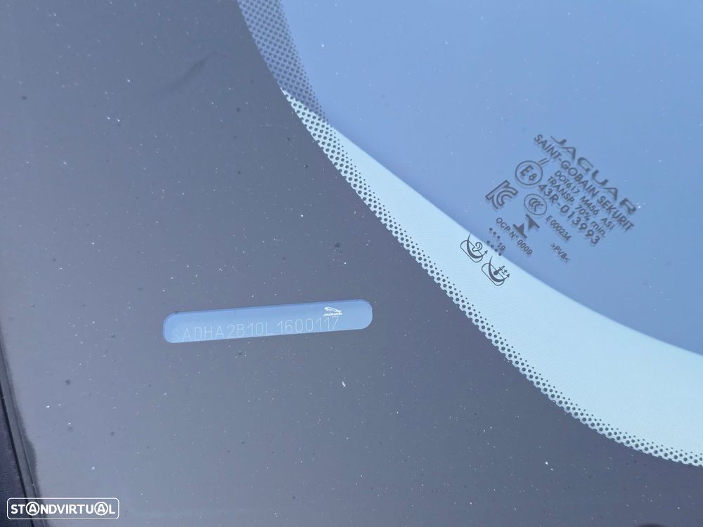 Jaguar I-Pace EV400 R-Dynamic SE AWD - 17