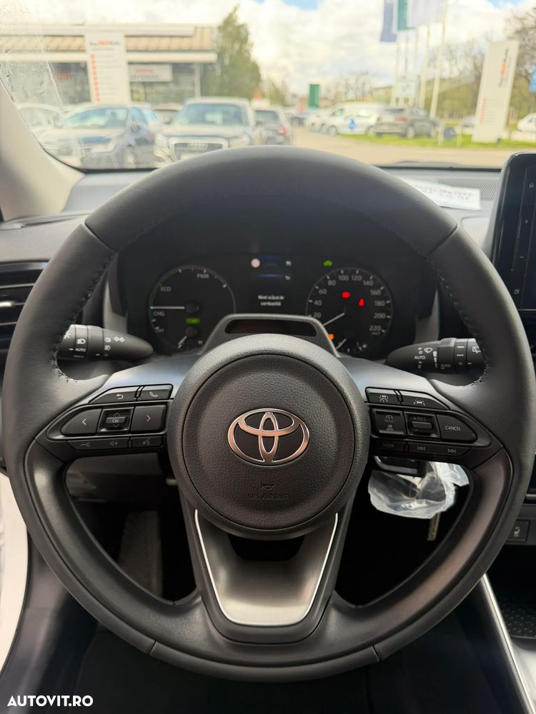 Toyota Yaris 1.5 116 CP HEV Active - 12