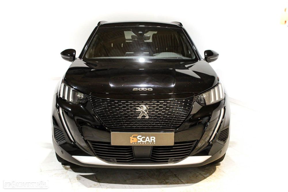 Peugeot e-2008 50 kWh GT - 2