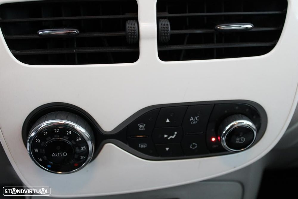 Renault Zoe (c/ Bateria) Zen - 19