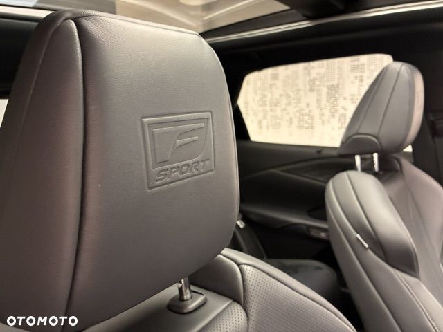 Lexus RX - 11