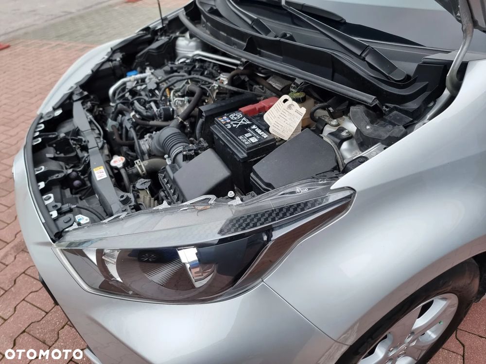 Toyota Yaris 1.5 Comfort - 12