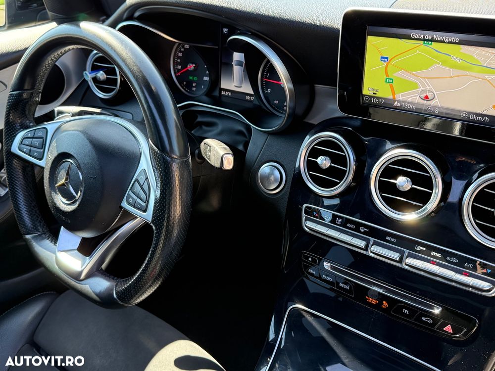 Mercedes-Benz GLC 250 d 4MATIC 9G-TRONIC AMG Line - 35