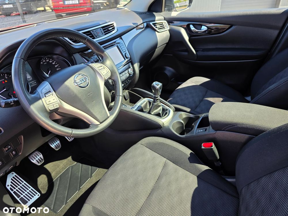 Nissan Qashqai 1.6 DIG-T N-Connecta - 15